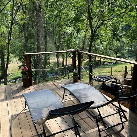 Bed & Breakfast La Cabane De Juju Saint-Arcons-d'Allier